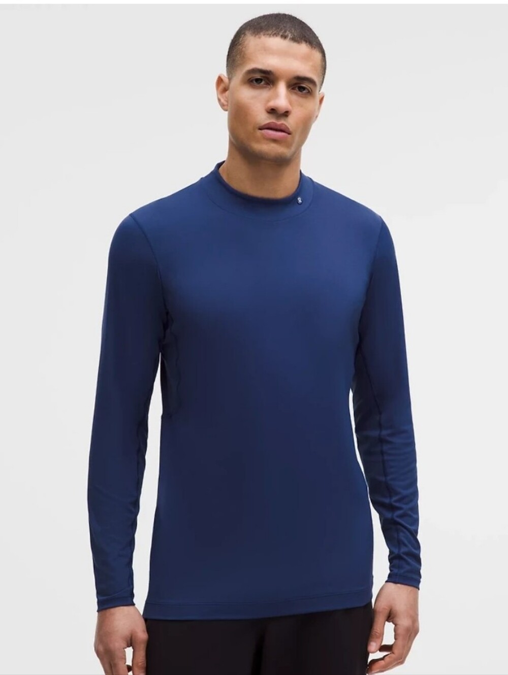 lululemon athletica Men's Long Sleeve Crew in Deep Blue